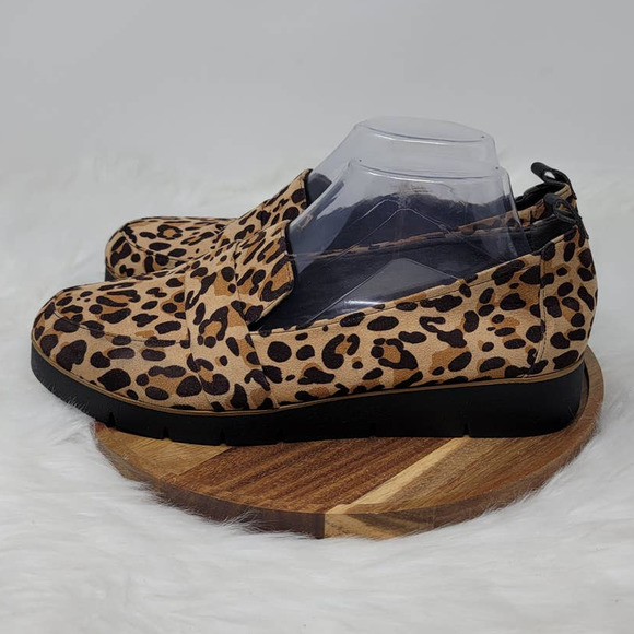 Dr. Scholls Be Energized Webster Animal Print Loafer 9.5M - Picture 2 of 7
